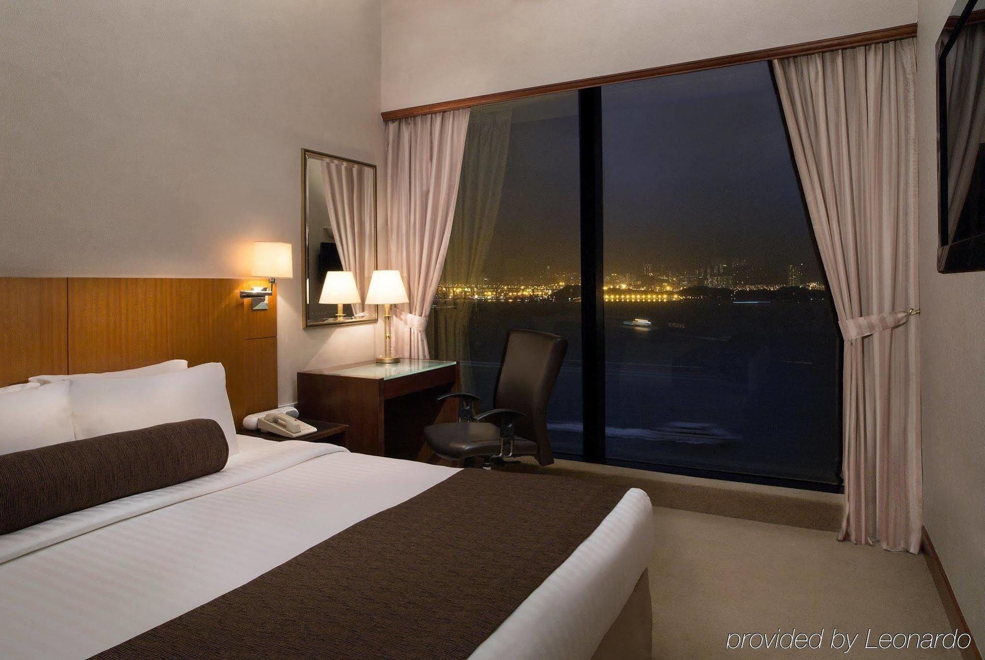 Island Pacific Hotel Χονγκ Κονγκ Εξωτερικό φωτογραφία